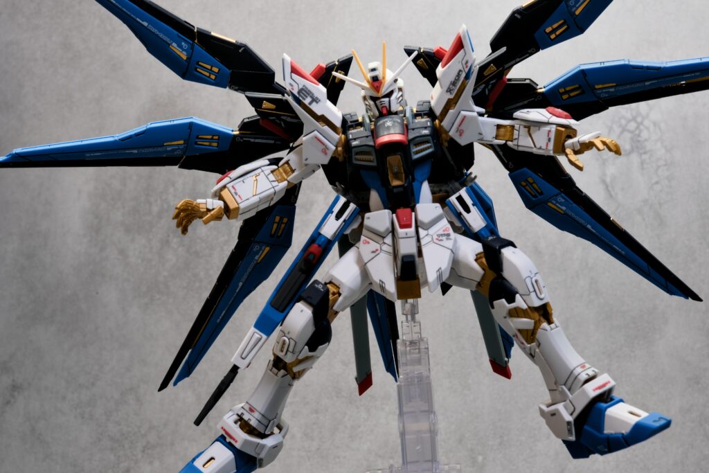 未開封 デカール付 RG ストライクフリーダムガンダム ガンプラ リアルグレード RG 1/144 ストライクフリーダムガンダム｜バンダイ ホビーサイト